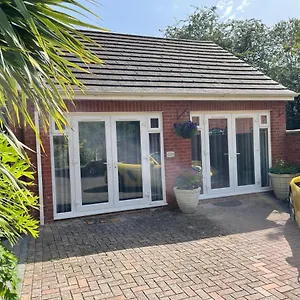 The Annexe @the Oaks Holiday home Golden Valley